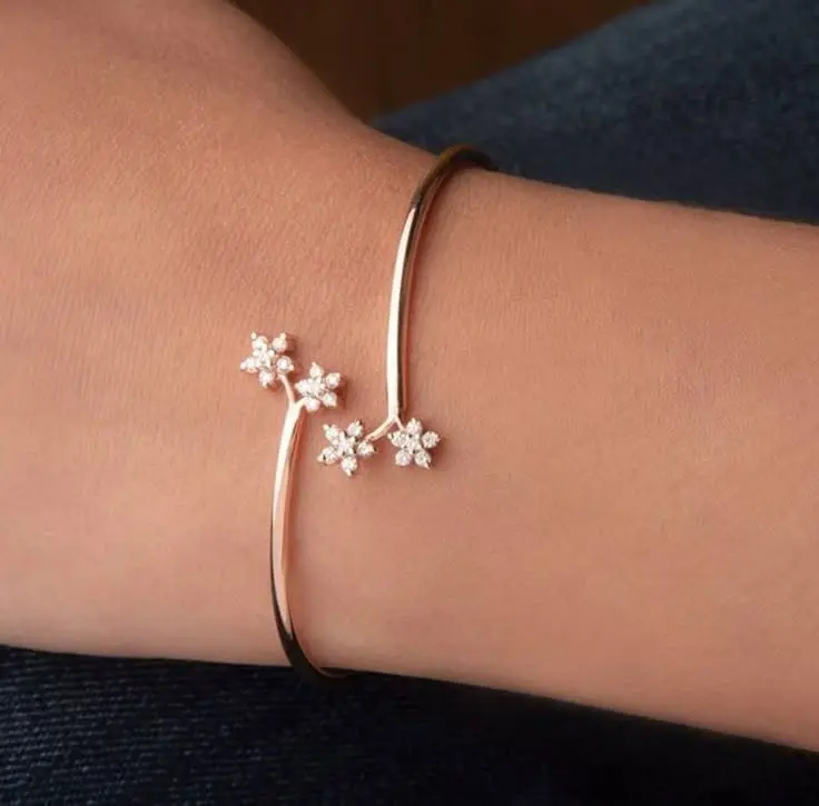 Elegant silver jewellery in Perinthalmanna